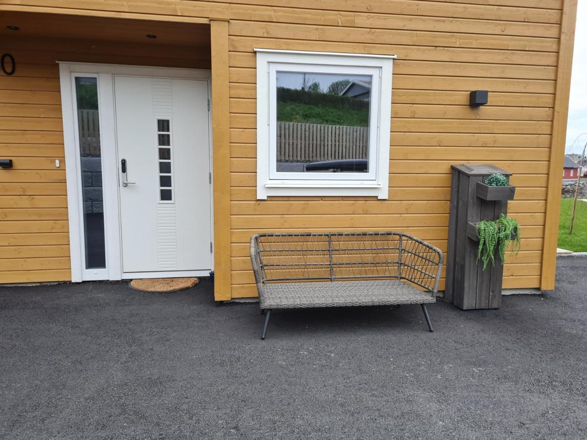 Rorbu Ved Sjoen Villa Bud Eksteriør billede